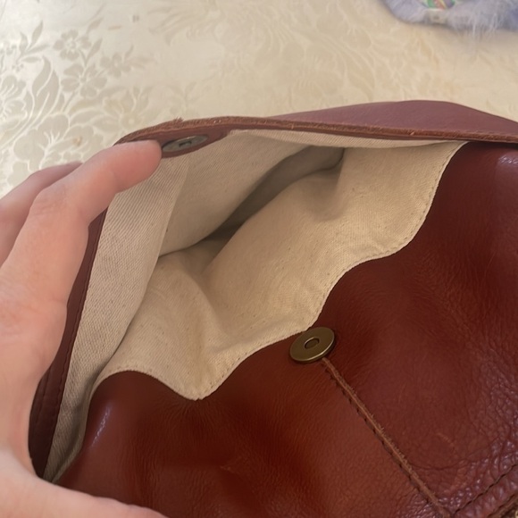 Brand New Margot Genuine Leather Leah Hobo Zip Crossbody Purse Adjustable Strap - Picture 10 of 16